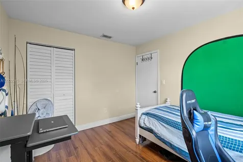 15530 SW 59th Street Miami FL 33193