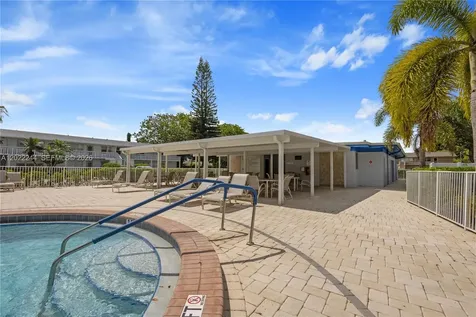 75 Ventnor D Deerfield Beach FL 33442