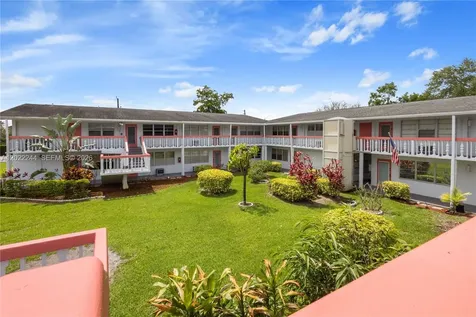 75 Ventnor D Deerfield Beach FL 33442
