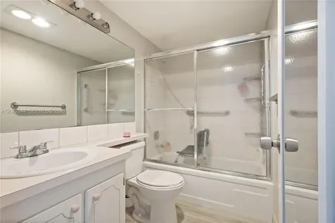 75 Ventnor D Deerfield Beach FL 33442