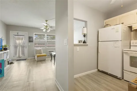 75 Ventnor D Deerfield Beach FL 33442