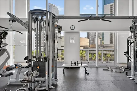 31 SE 5th Street Miami FL 33131