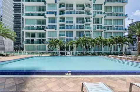 31 SE 5th Street Miami FL 33131