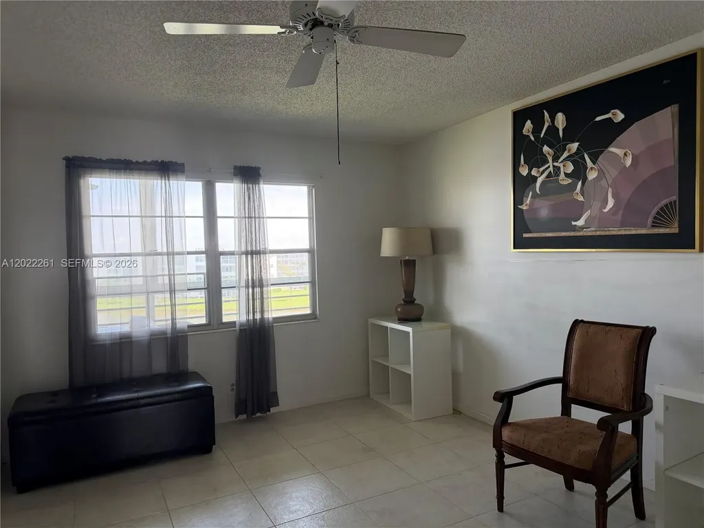 4043 Cornwall C Boca Raton FL 33434