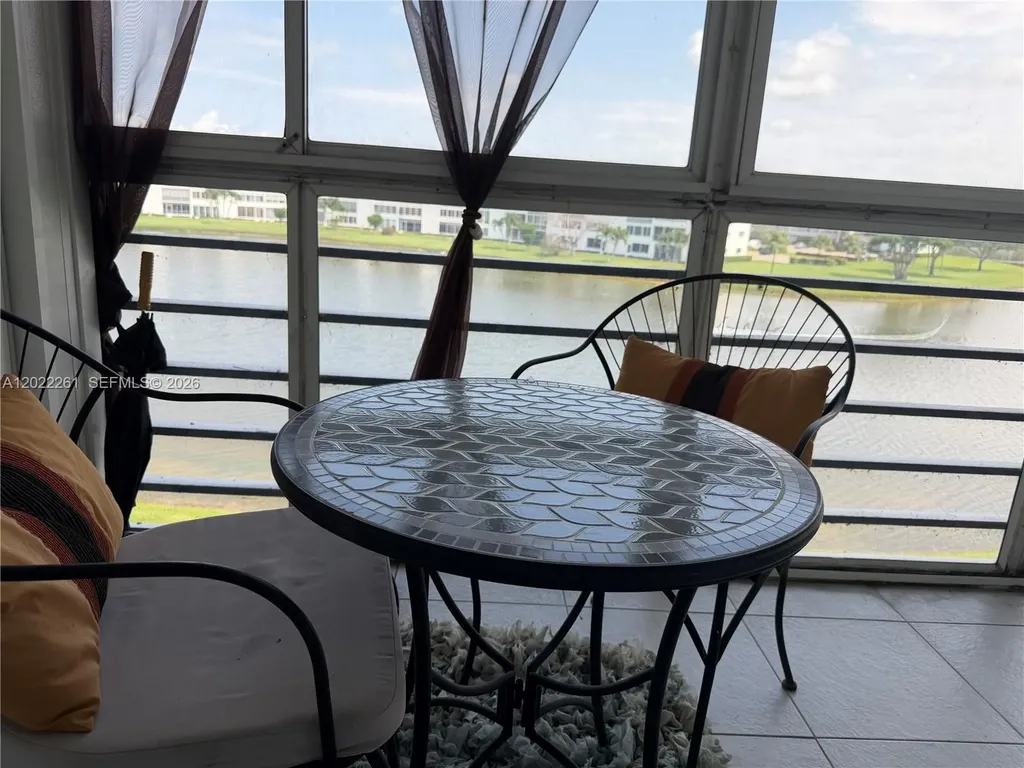 4043 Cornwall C Boca Raton FL 33434