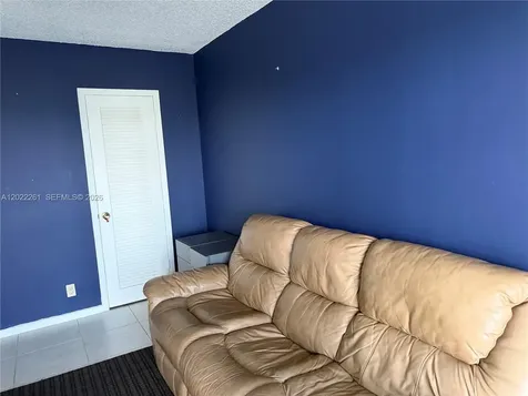 4043 Cornwall C Boca Raton FL 33434