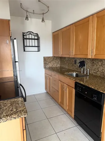 4043 Cornwall C Boca Raton FL 33434