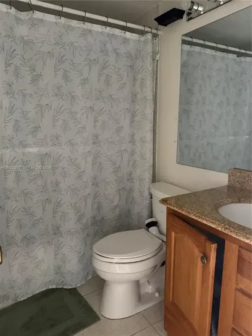 4043 Cornwall C Boca Raton FL 33434
