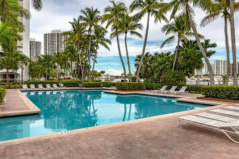 3610 Yacht Club Drive Aventura FL 33180