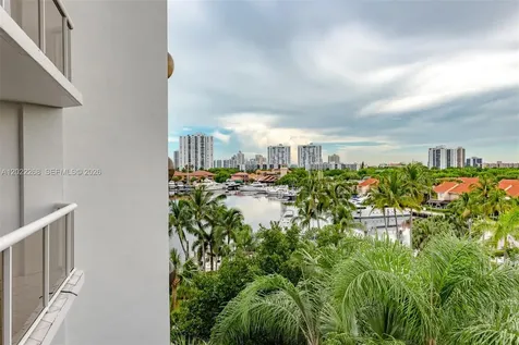 3610 Yacht Club Drive Aventura FL 33180