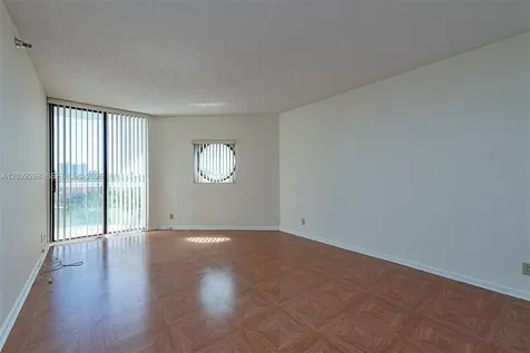 3610 Yacht Club Drive Aventura FL 33180