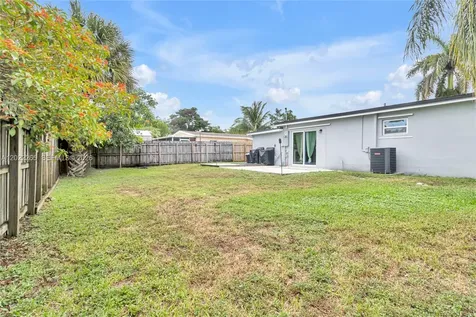 5630 SW 37th Court Davie FL 33314