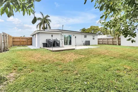 5630 SW 37th Court Davie FL 33314