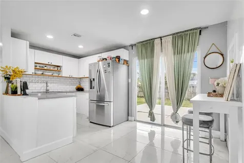 5630 SW 37th Court Davie FL 33314