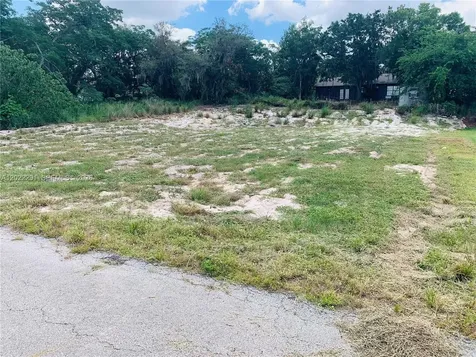 116 Clinton Avenue Lake Placid FL 33852