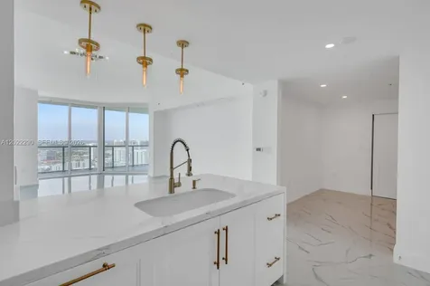 1900 N Bayshore Drive Miami FL 33132
