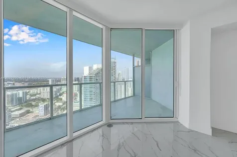 1900 N Bayshore Drive Miami FL 33132