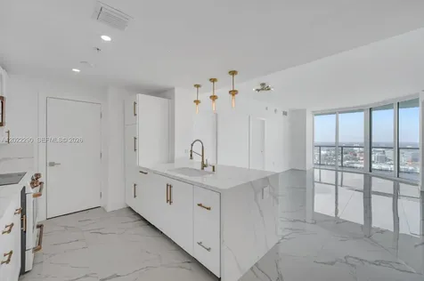 1900 N Bayshore Drive Miami FL 33132