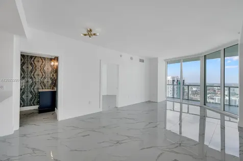 1900 N Bayshore Drive Miami FL 33132