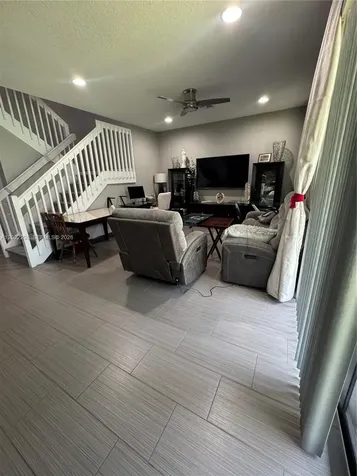 5504 NW 48th Lane Tamarac FL 33319