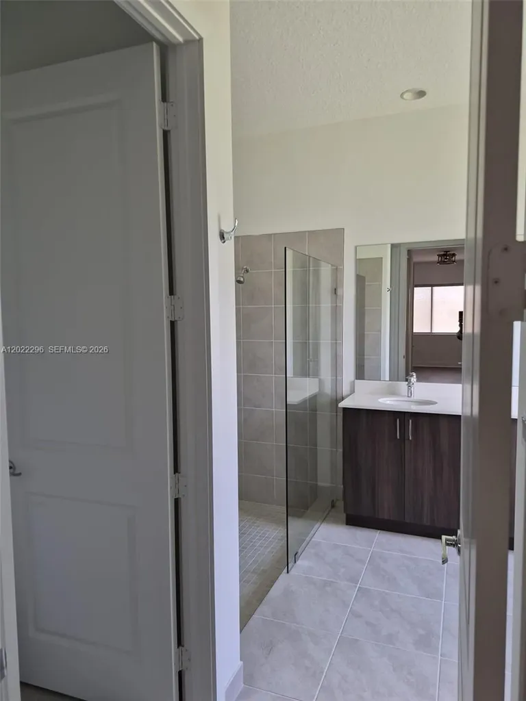 5114 N Penella Avenue Other City - In The State Of Florida FL 34142