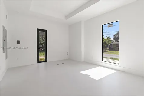 201 NW 14 Way Dania Beach FL 33004