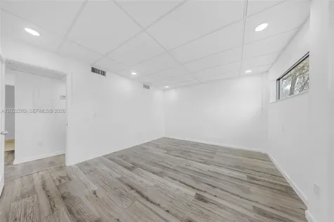 7550 W 2nd Court Hialeah FL 33014