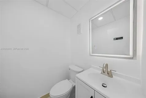 7550 W 2nd Court Hialeah FL 33014