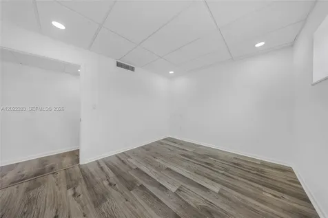 7550 W 2nd Court Hialeah FL 33014