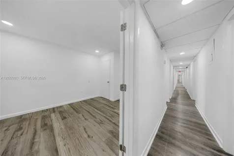 7550 W 2nd Court Hialeah FL 33014