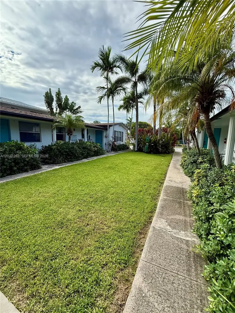3210 Canal Drive Pompano Beach FL 33062