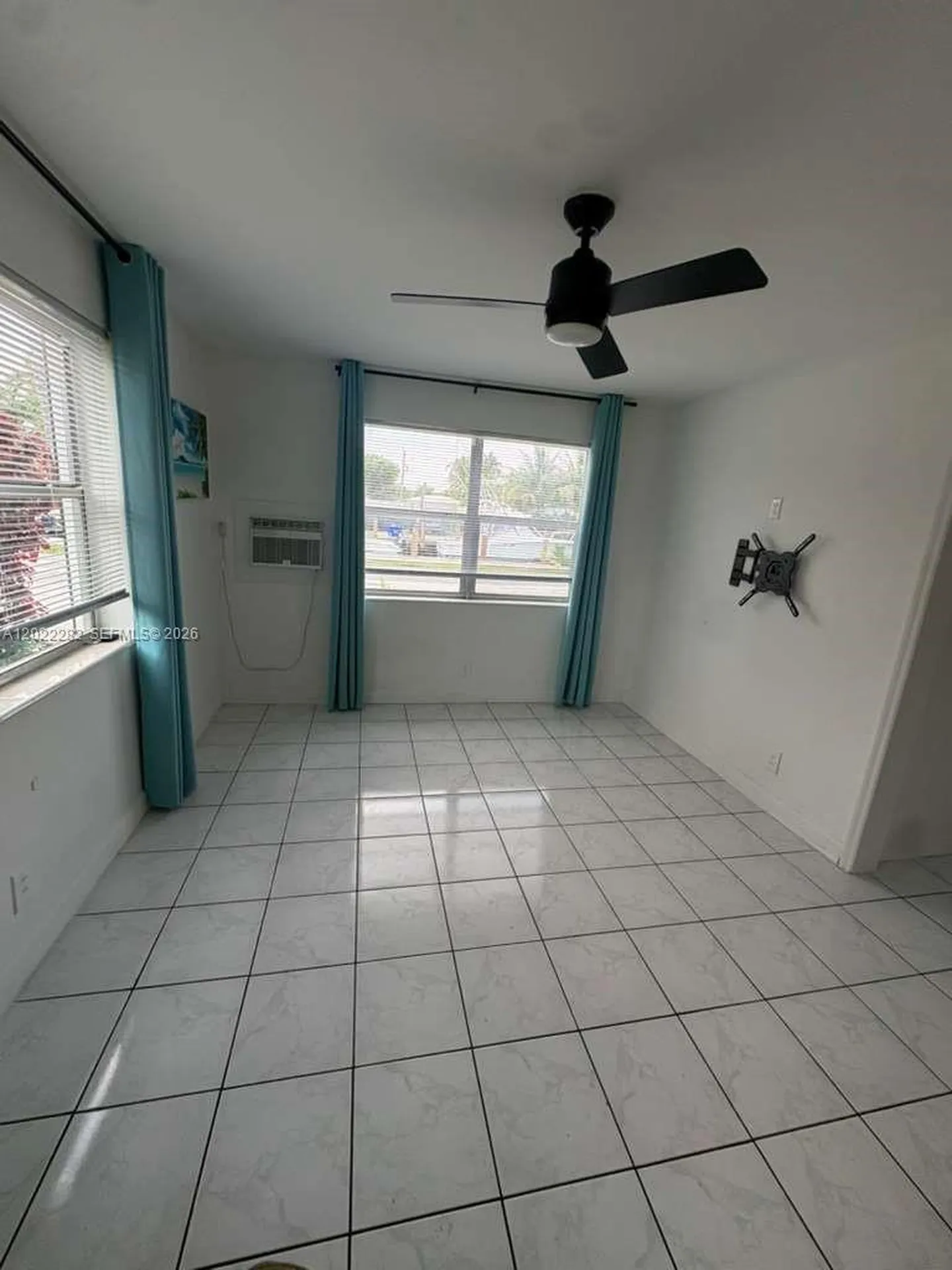 3210 Canal Drive Pompano Beach FL 33062