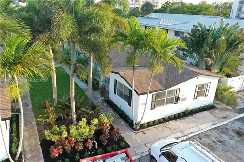 3210 Canal Drive Pompano Beach FL 33062