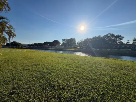 15832 SW 91st Court Palmetto Bay FL 33157