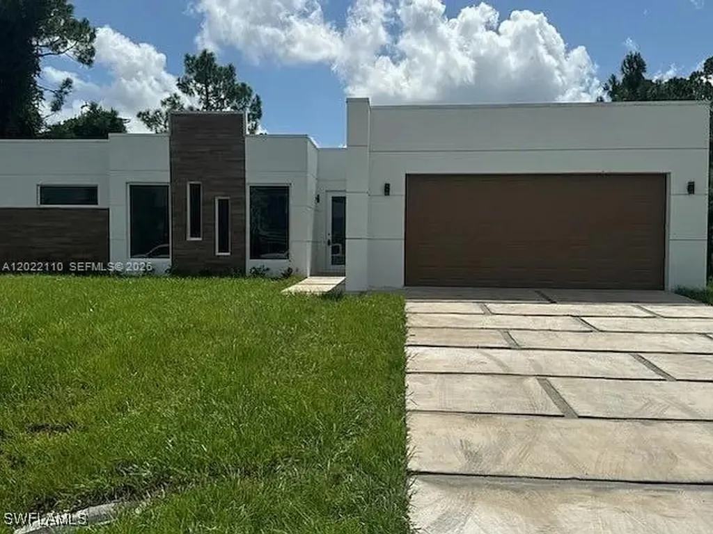 55 S Colin Avenue Lehigh Acres FL 33976