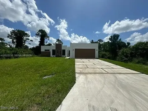 55 S Colin Avenue Lehigh Acres FL 33976