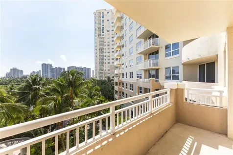 19501 W Country Club Drive Aventura FL 33180