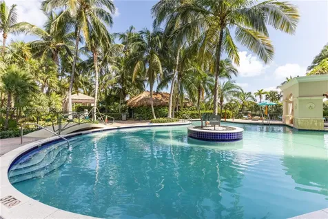 19501 W Country Club Drive Aventura FL 33180