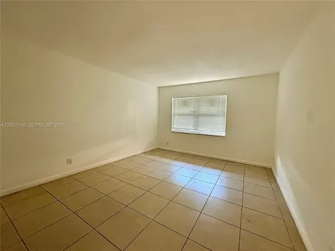 18101 NW 68th Avenue Hialeah FL 33015