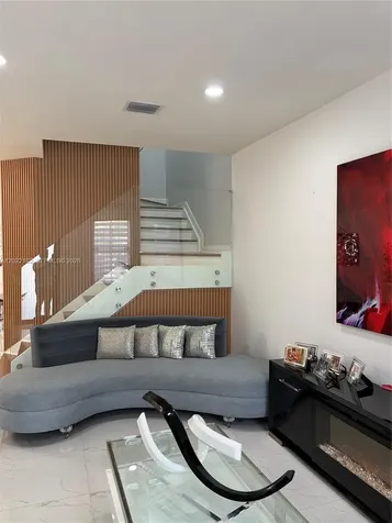 3409 W 92nd Place Hialeah FL 33018