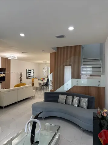 3409 W 92nd Place Hialeah FL 33018