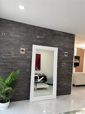 3409 W 92nd Place Hialeah FL 33018