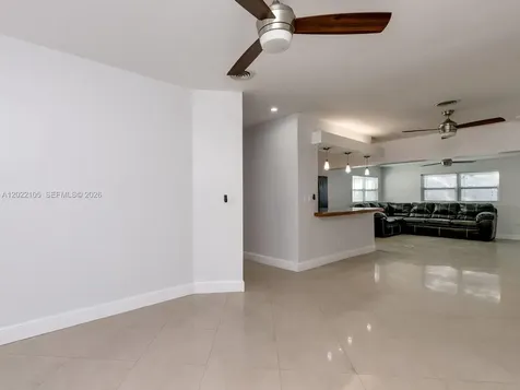 870 NE 182nd Street North Miami Beach FL 33162