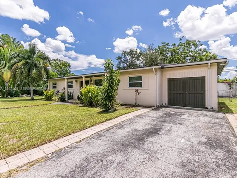 870 NE 182nd Street North Miami Beach FL 33162