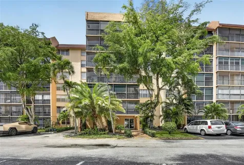 3771 Environ Boulevard Lauderhill FL 33319