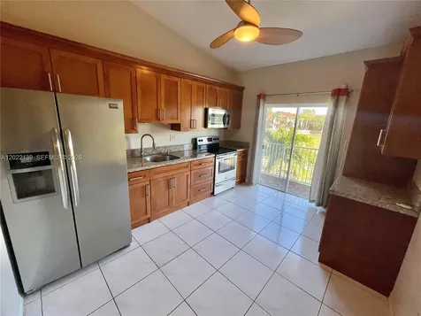 6912 NW 179th Street Hialeah FL 33015