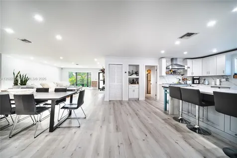1301 Funston Street Hollywood FL 33019