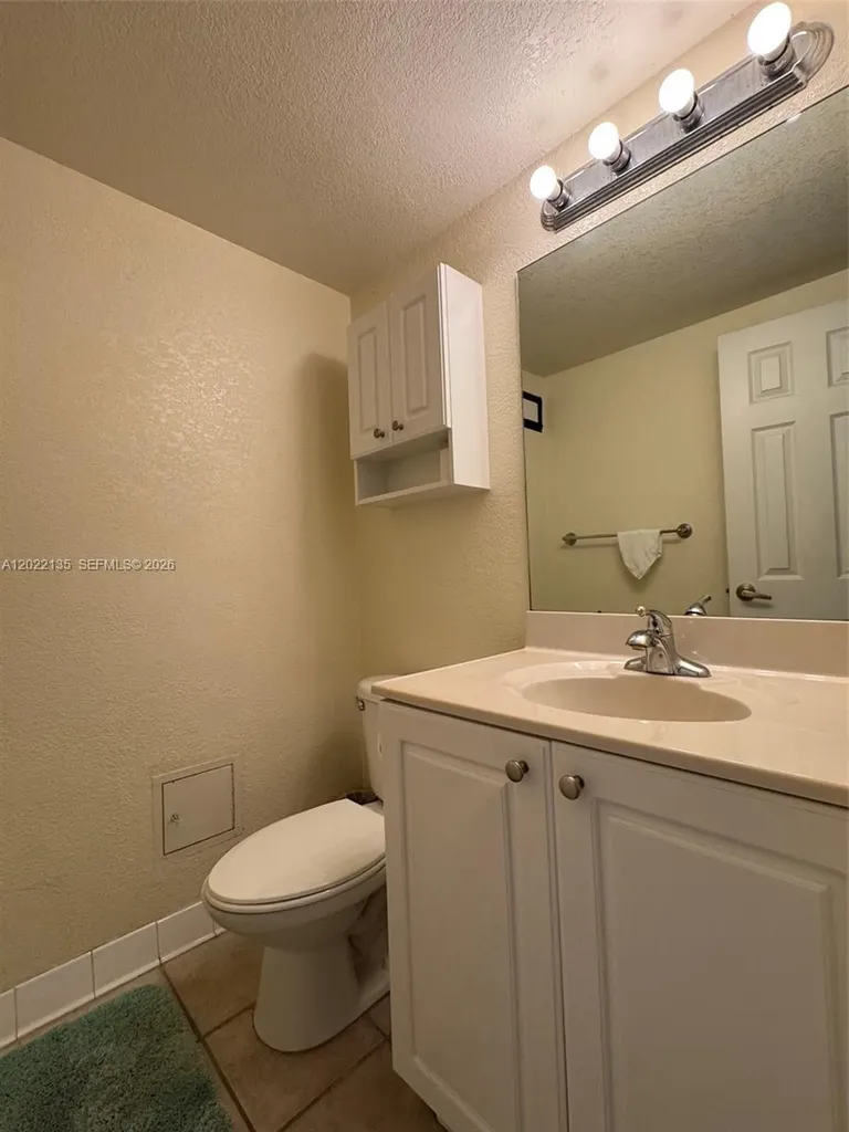 2501 S Ocean Drive Hollywood FL 33019
