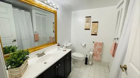 17800 N Bay Road Sunny Isles Beach FL 33160