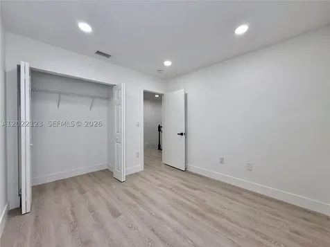 5230 NW 109th Avenue Doral FL 33178
